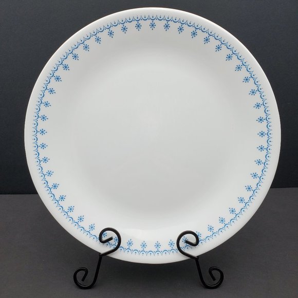 Corelle Snowflake Blue Dinner Plates White Plate Blue Edge Trim - Picture 2 of 5